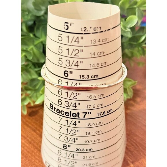 James Avery Hammered Hook-On Bangle - Picture 6 of 7